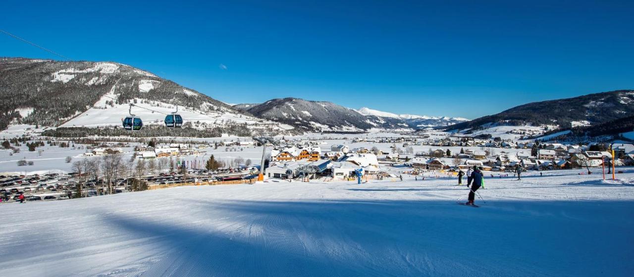 Grizzly Sport & Motorrad Resort Санкт-Маргаретен-им-Лунгау Экстерьер фото